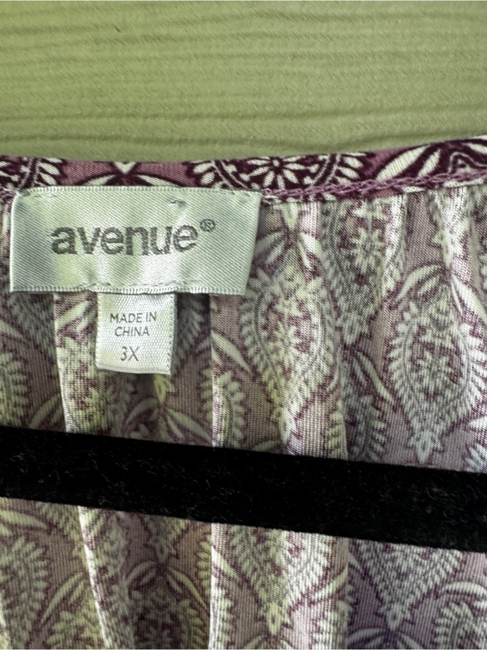 Avenue Blouse Womens 3X Purple Paisley Boho Bell Sleeve Peasant Tunic Top - Picture 4 of 10